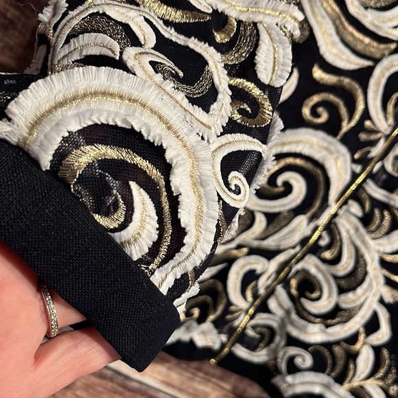 Chicos scrolls bomber jacket - Picture 5 of 8